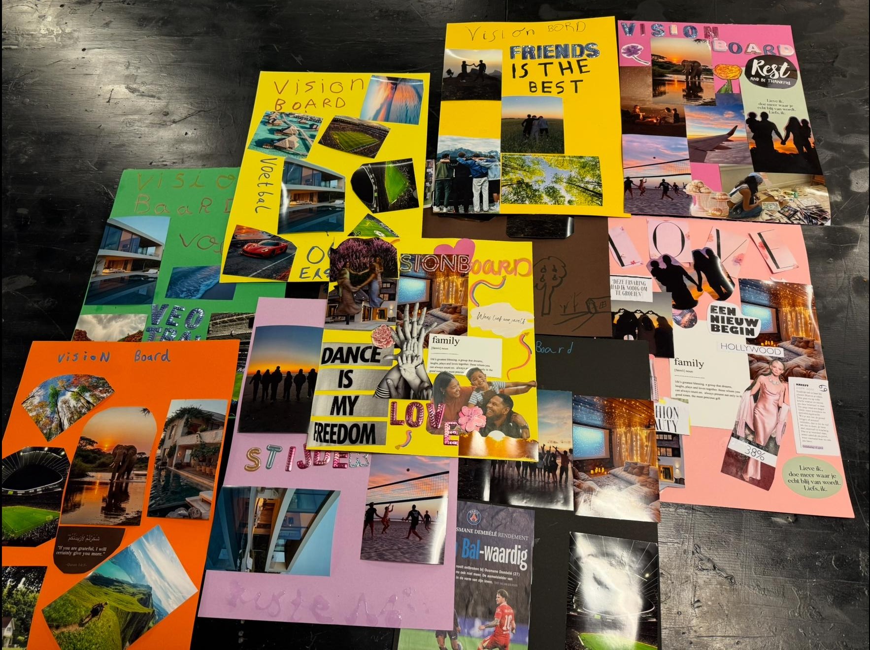 Vision boards die jongeren hebben gemaakt voor Go & Grow van gro-up buurtwerk