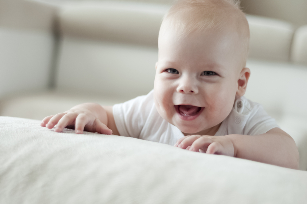 gro-up Lachende baby