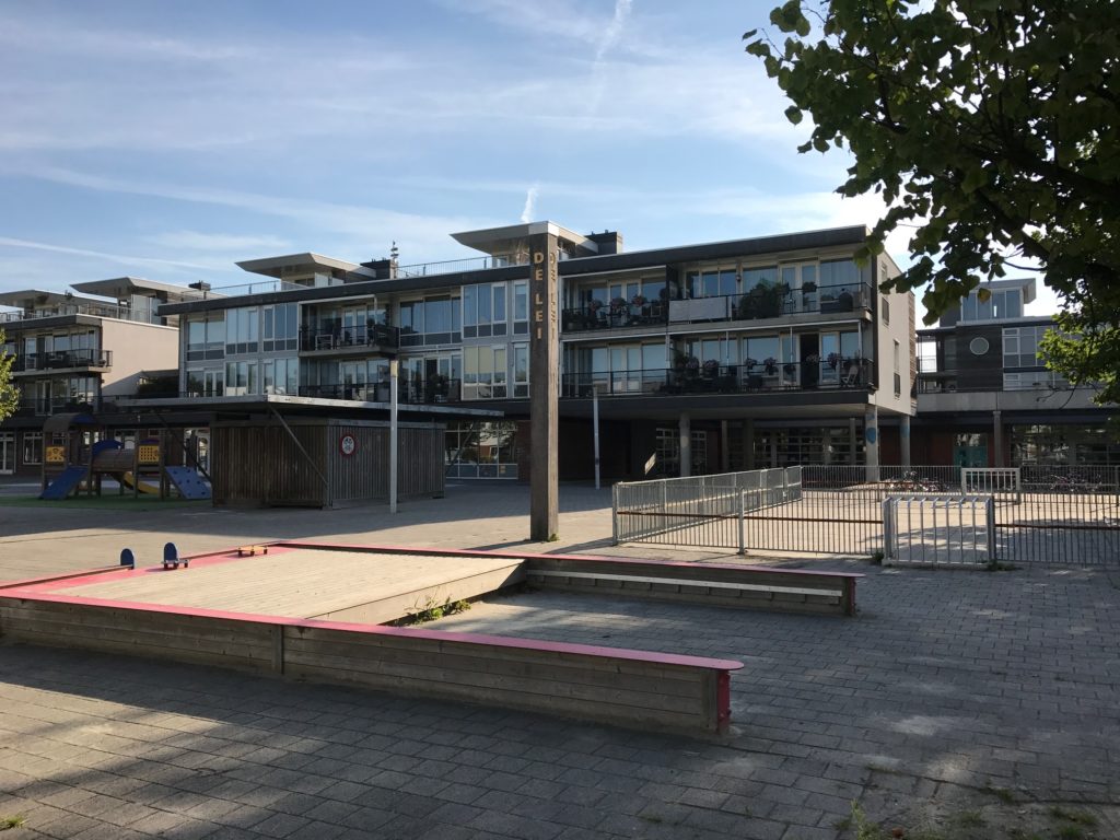 UitdeKunst