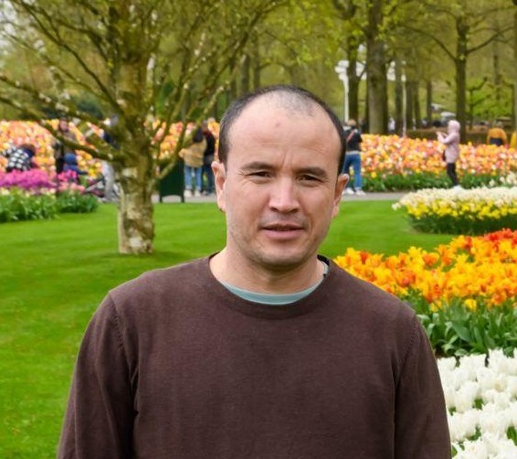 Hasan is een vaste bezoeker van de koffiegroep van gro-up buurtwerk in Huis van de Wijk de Kristal