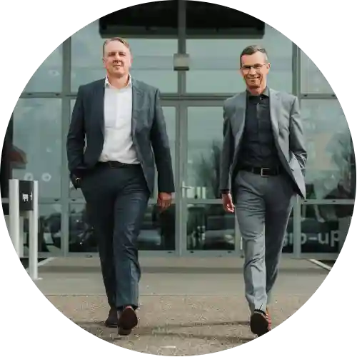24 1124 GU Voorwoordfoto Martin En Edgar Rond